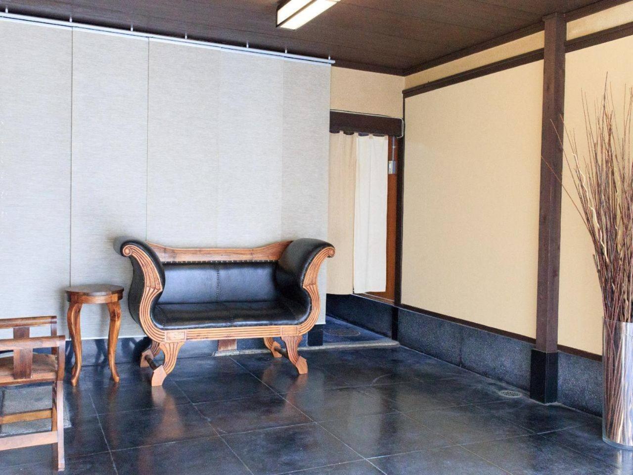 京都二条城近く京町屋120年の歴史に泊まる Exteriör bild