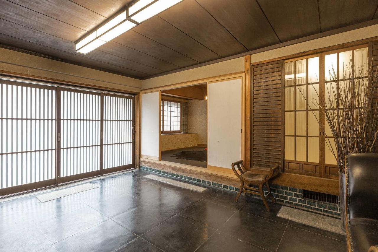 京都二条城近く京町屋120年の歴史に泊まる Exteriör bild