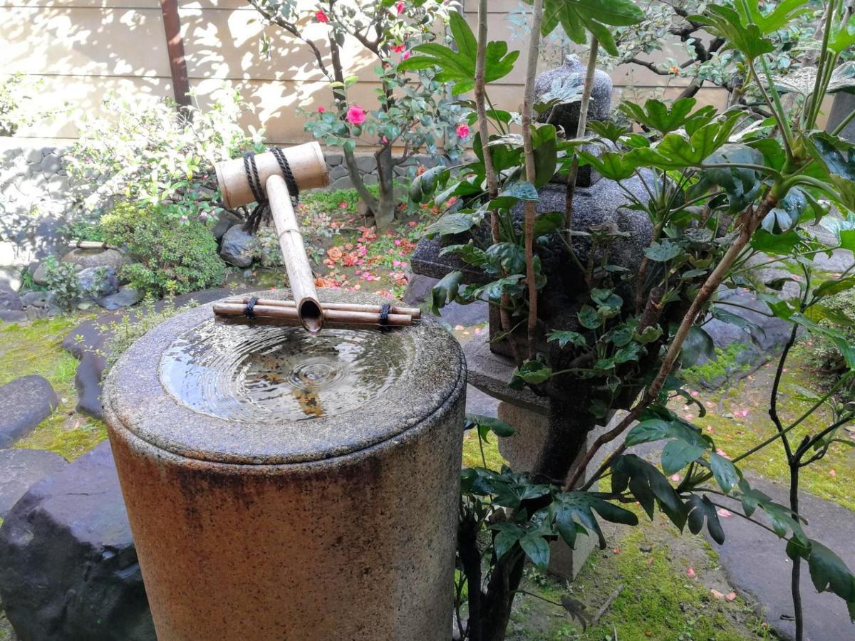 京都二条城近く京町屋120年の歴史に泊まる Exteriör bild